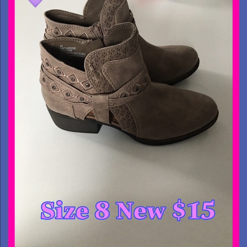 Ankle boots